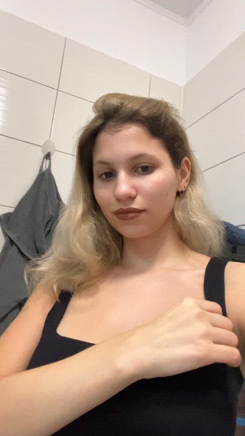 Just turned 18 this year, am i cute enough to fuck in the shower