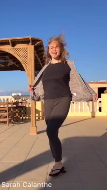For my third Cake Day, here's a rooftop tittydrop! 😄