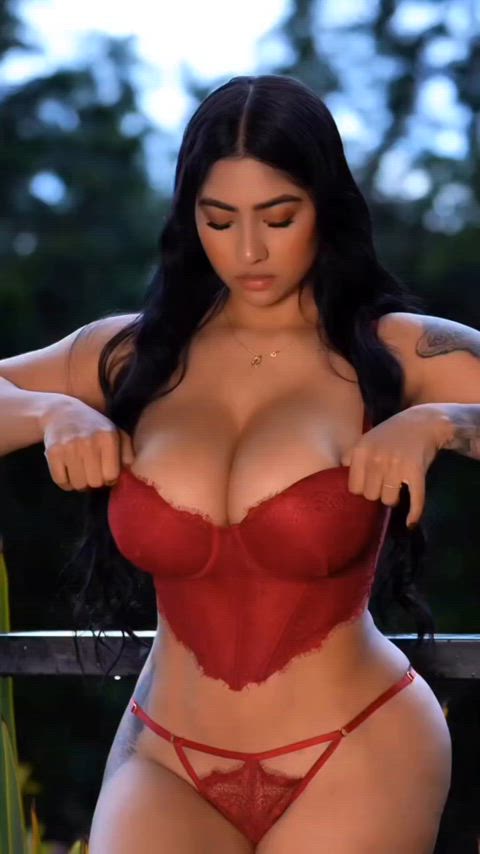 Bella Torres aka Linda Vargas (@bellatorres_official)