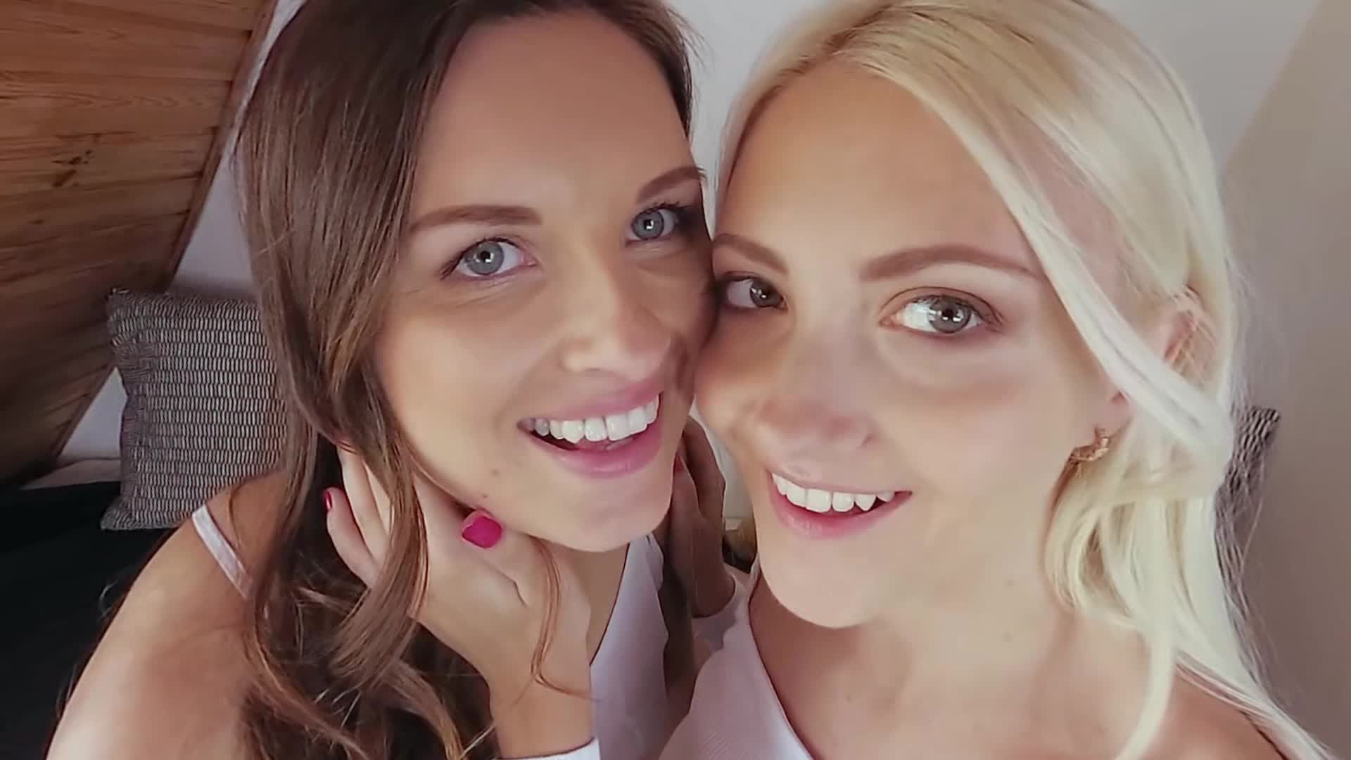 Helena Moeller & Jenifer Jane