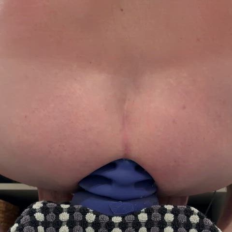 Anal toys hole left gapping