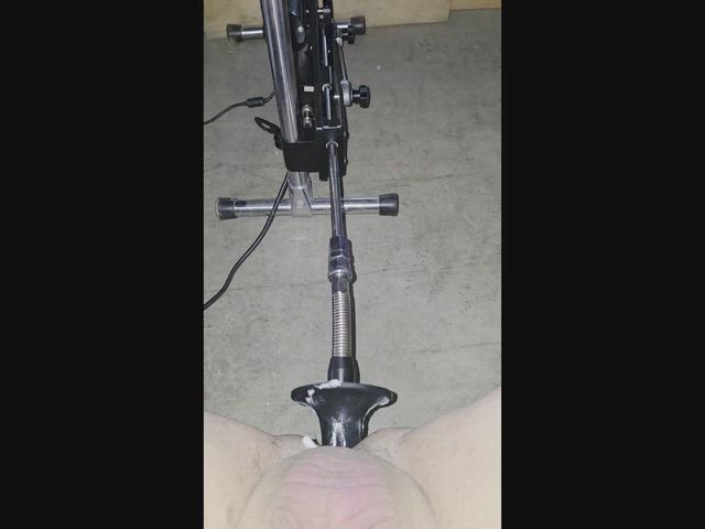 Double cum from fucking machine