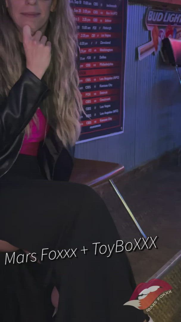 Shooting pool at the bar. [gif]