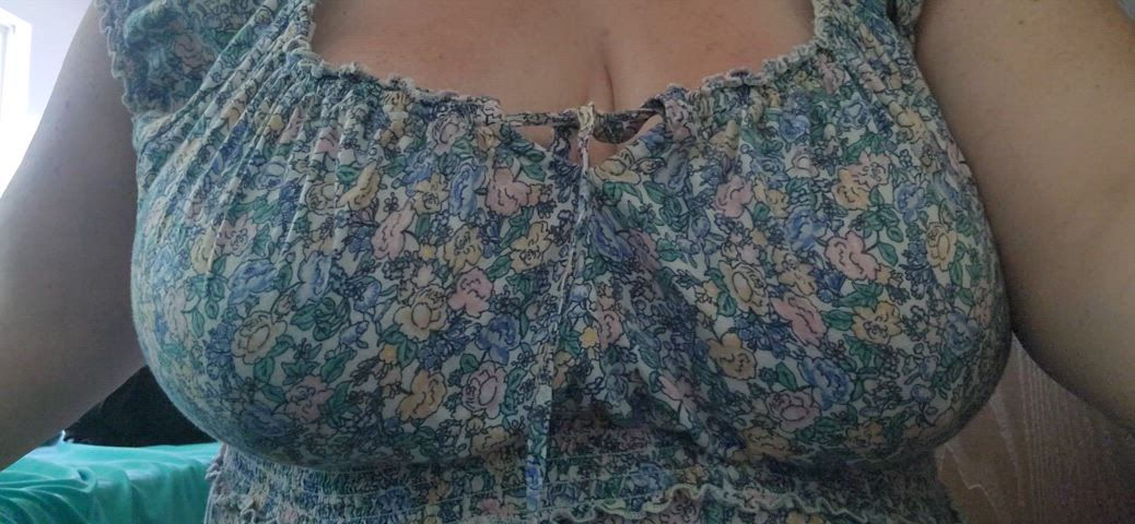 Big Tits GIF by tinkertoy80