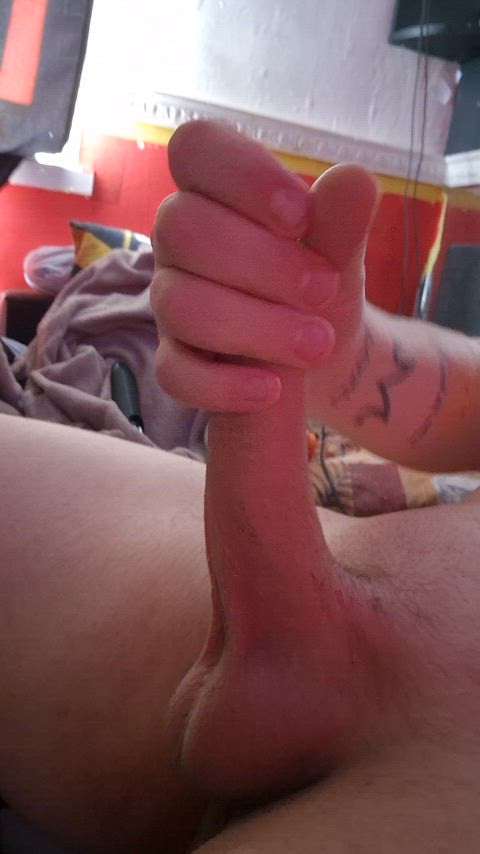 35, UK. I hope you all enjoy