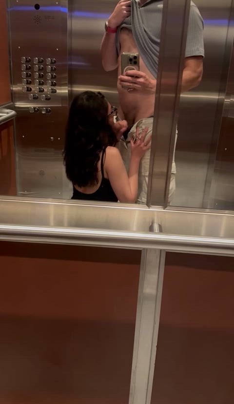 I bet you wish you find me in your elevator 🛗