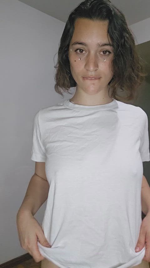 18yo and tiny, Am i worthy of your D?