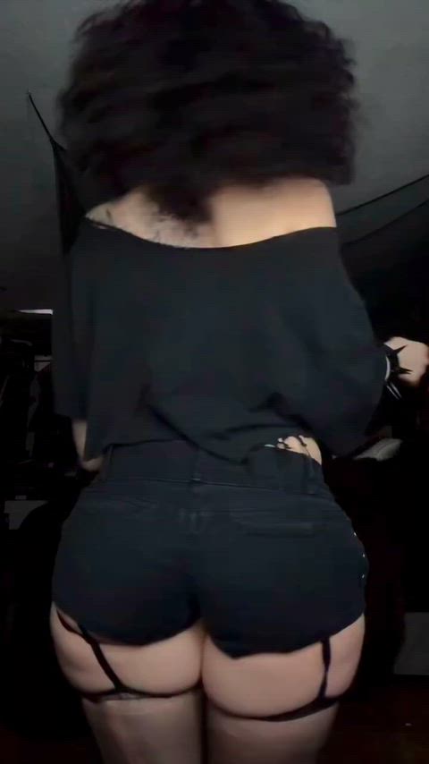 19honeysuckle 24/7 Alt Big Tits Bouncing Tits Curvy Goth cumslut milfnhoney urfavgothxx Porn GIF by temptedtigerxx