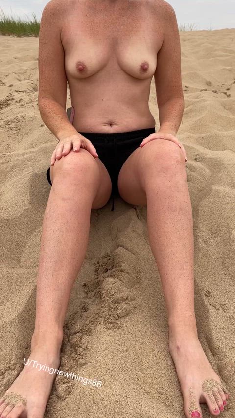 Getting comfy for the beach