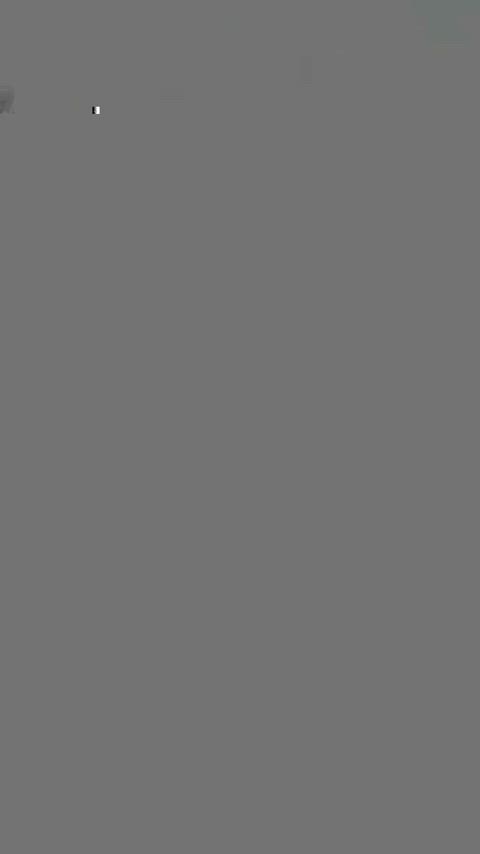 Do you think I look pretty?