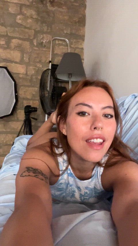 Heyyyy (waving with my toys lol)