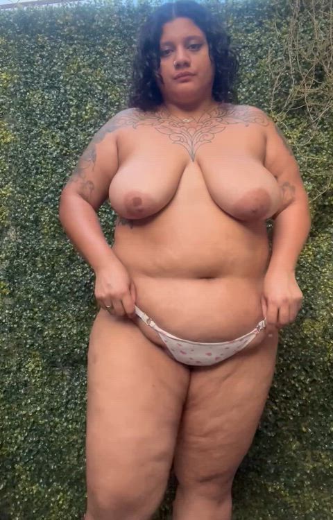 are u going to masturbate to my full nudes if i sent you some? Y or N