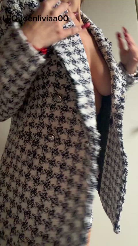 Do you need two balls spare for your Christmas tree?