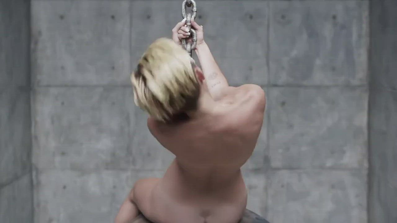 Celebrity Cute Miley Cyrus Porn GIF by redbledcom