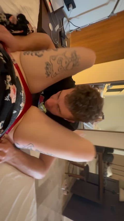 I Couldn't stop him from eating my sweet pussy