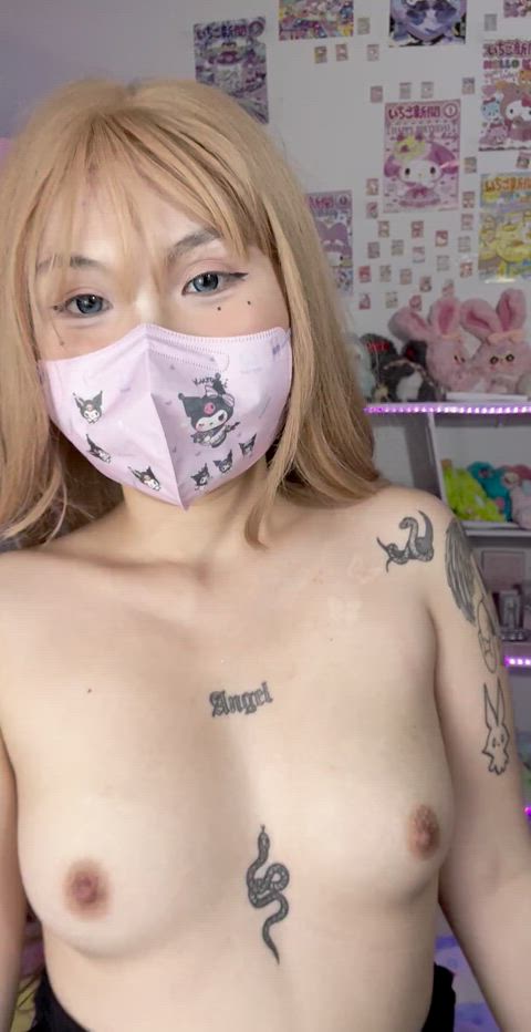 where should i rest my tits?