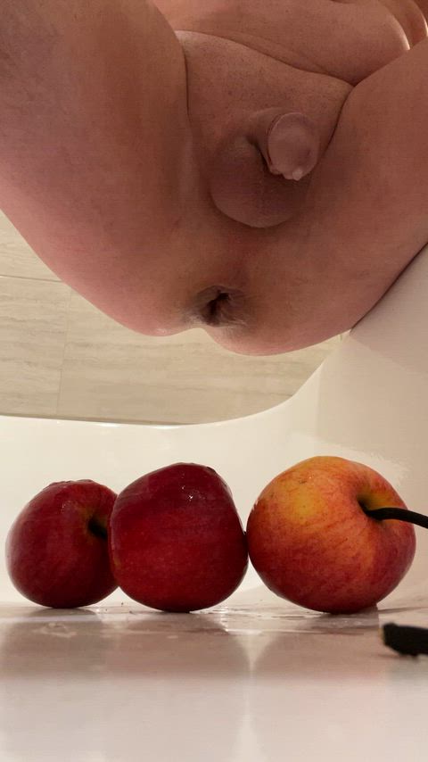It's apple picking season
