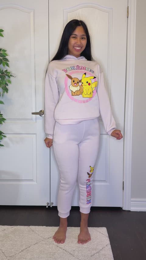 Sometimes guys are unsure if I'm legal, but I'm actually 32 lol