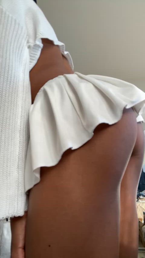 25 [310] S4M Amazing head. Hosting