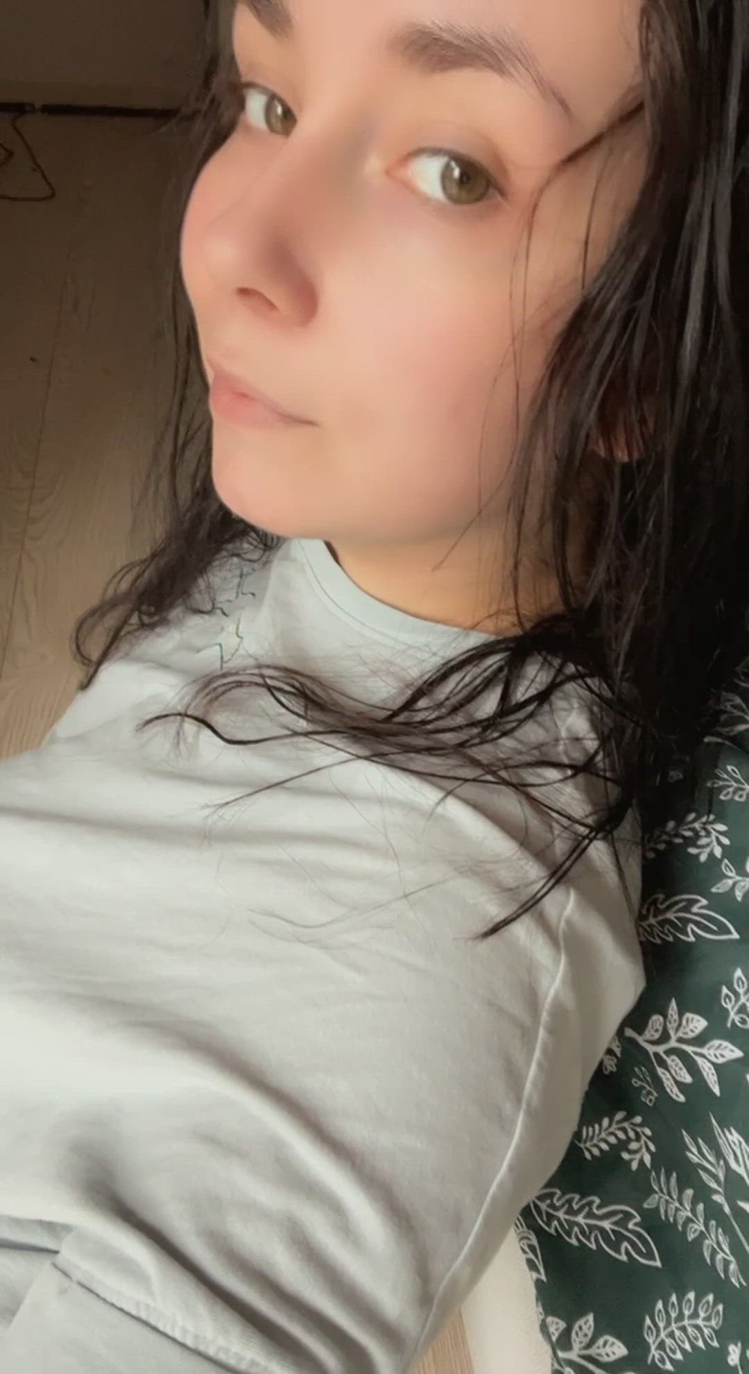 Tongue or dick first? :3