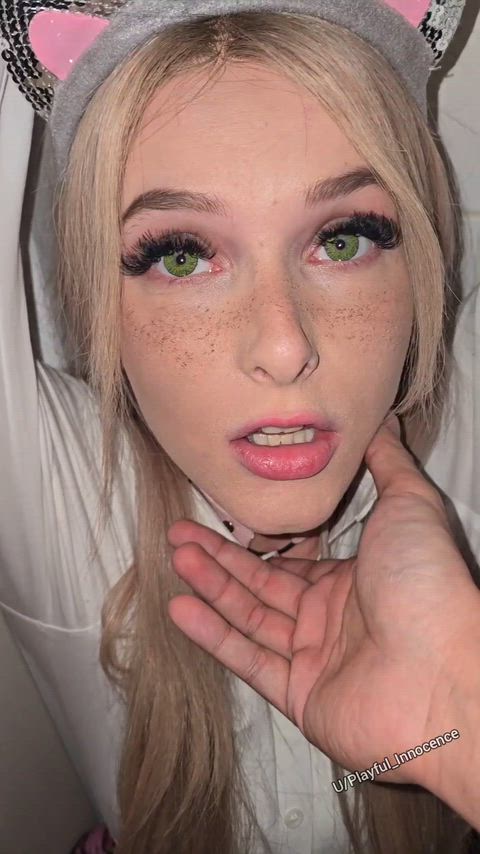 Blurred video preview