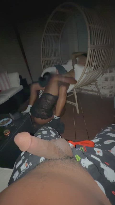 Hubby invited our friend over just to smoke..