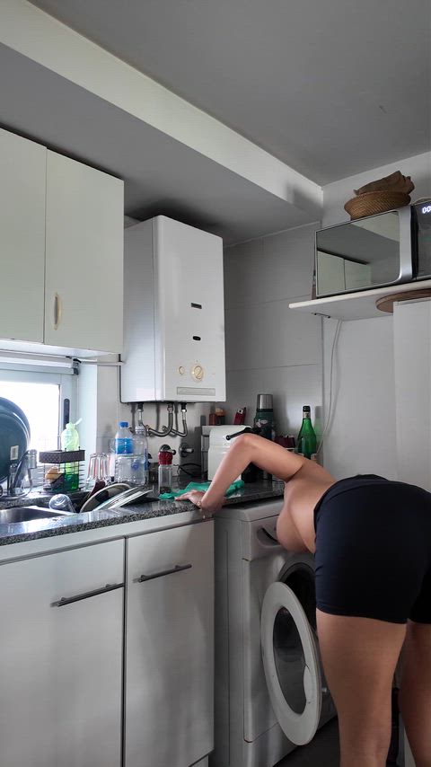 this is how my boobs take control of the laundry