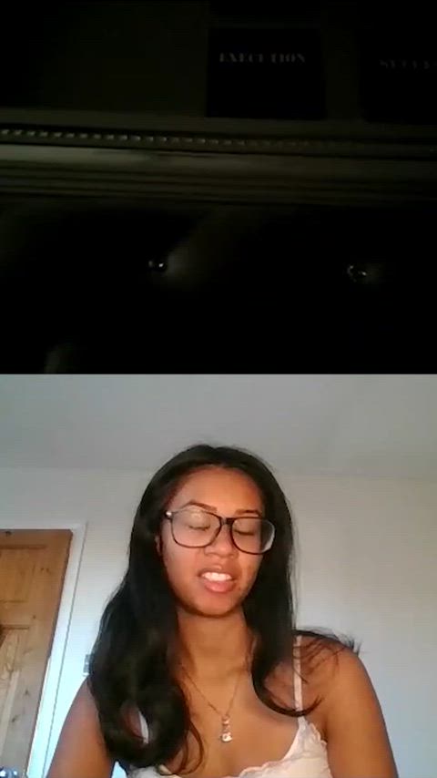 Seems he’s curious about my outfit.