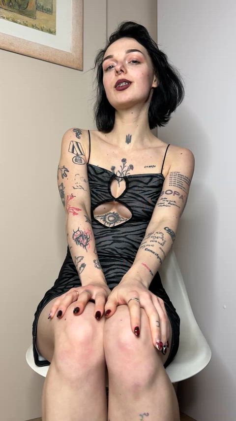 The bridges are open to show what’s hidden between them