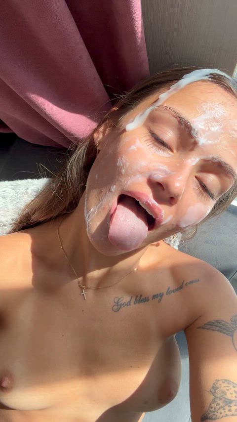 Today I’m feeling like a happy little cum slut