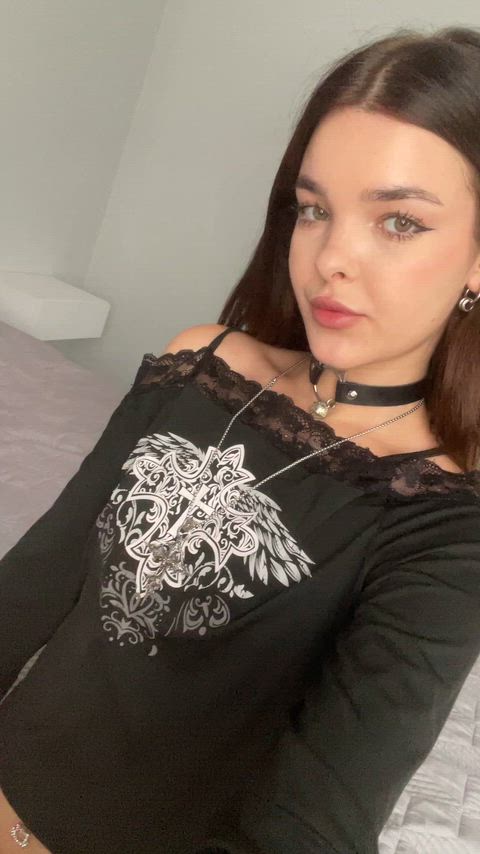 Would you mind sticking it in a goth?😅