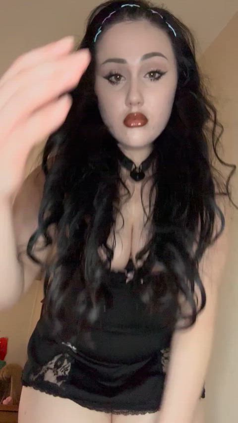 I want to be the reason youre stroking :)