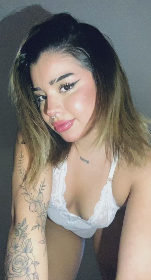 Wanna eat my ass babe