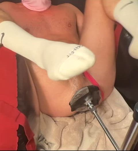 Came while caged, this machine is amazing