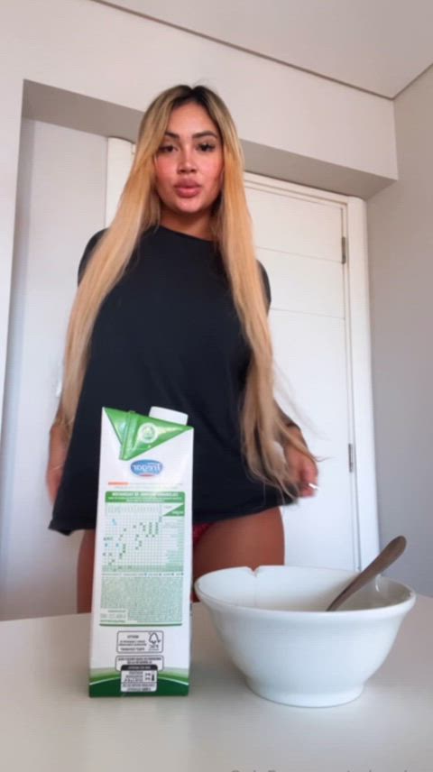 5 feet tall and tiny tits