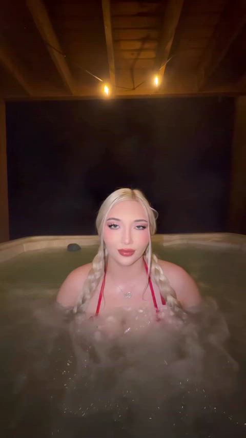 Very hot tub