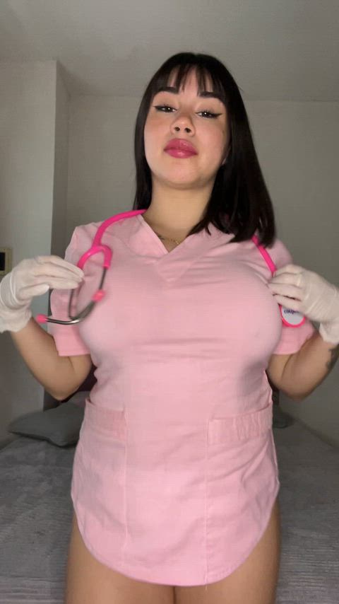 Tell me, if I showed you nudes would you jerk off to them?