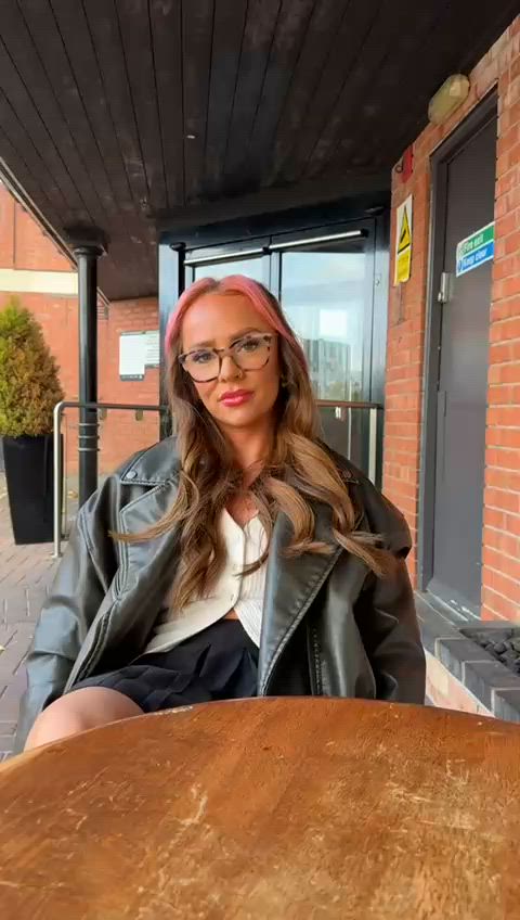 My dates asks me what I want to do now… (wait till the end for the view under the table)