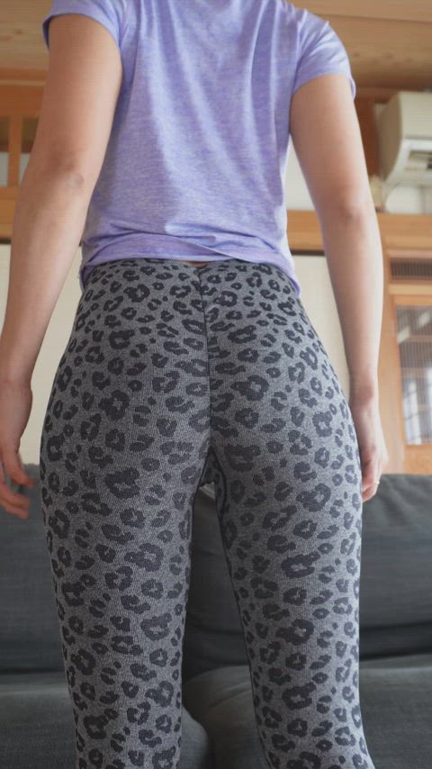 Fit and naughty Japanese mom is the right combo you need in the middle of the week