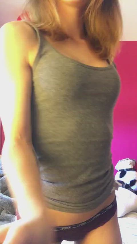 If I told you I was only 19, never on the pill and loved creampies, would that be a green flag for you?