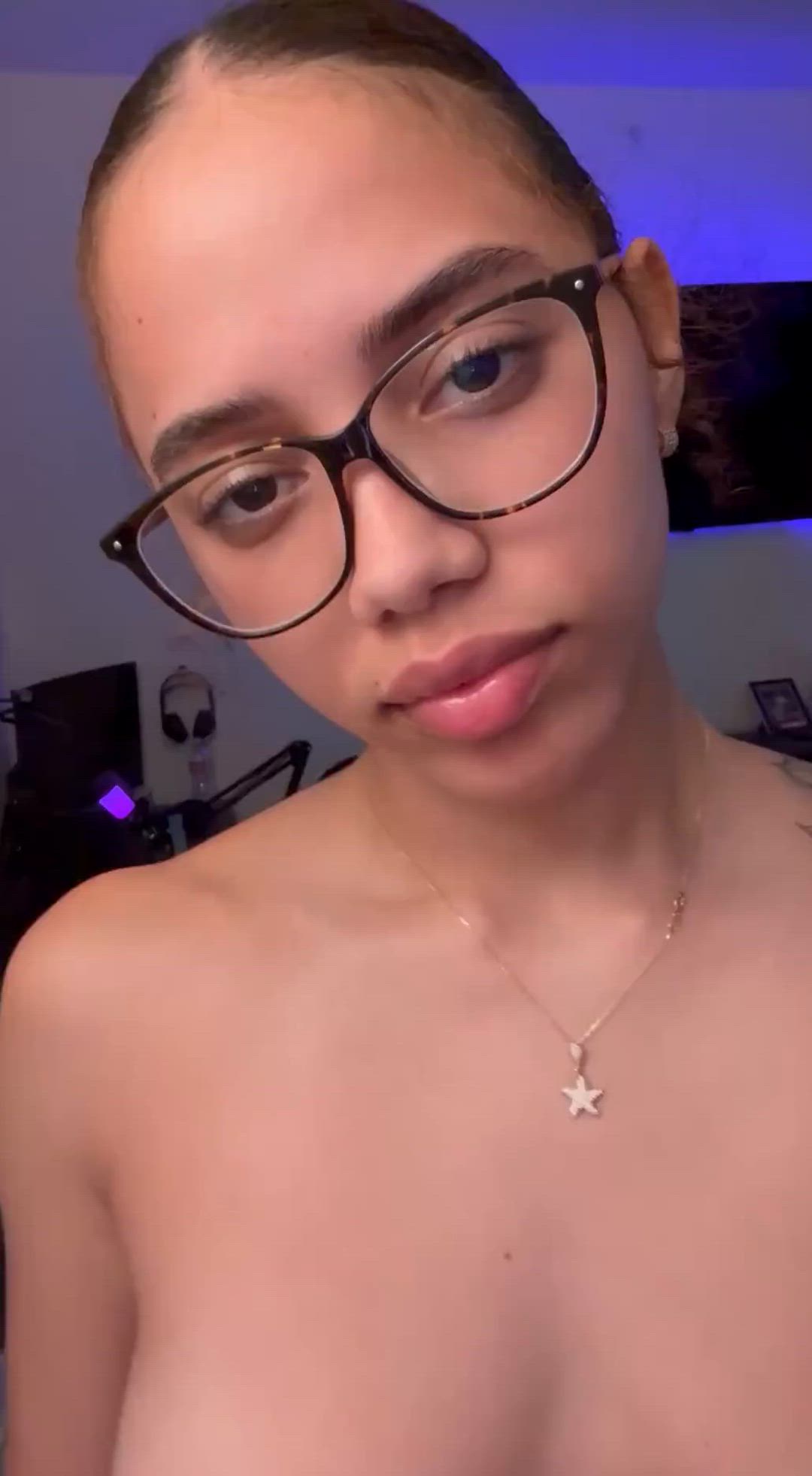 Could you handle fucking a little 5foot Mexicana raw?