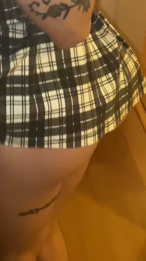 Trying to make you feel horny