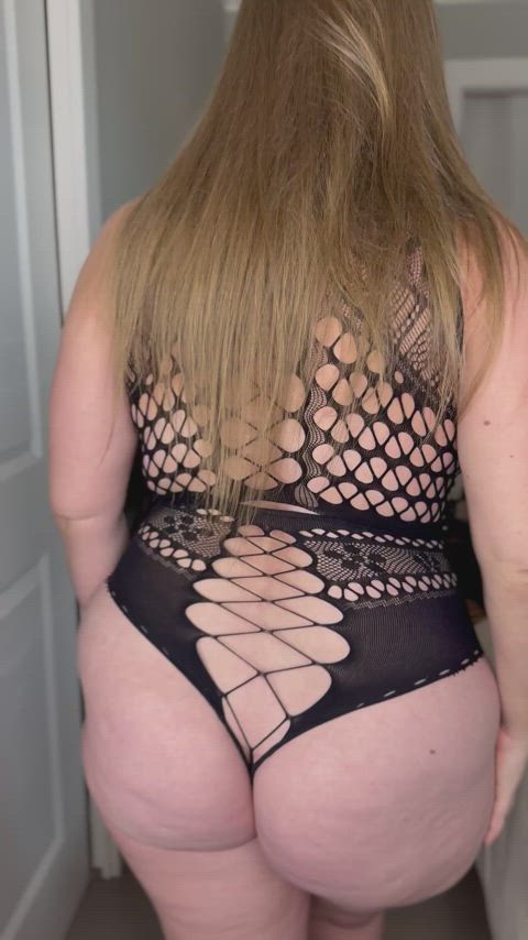 Pawg Milf alert: the best combo for a wild night