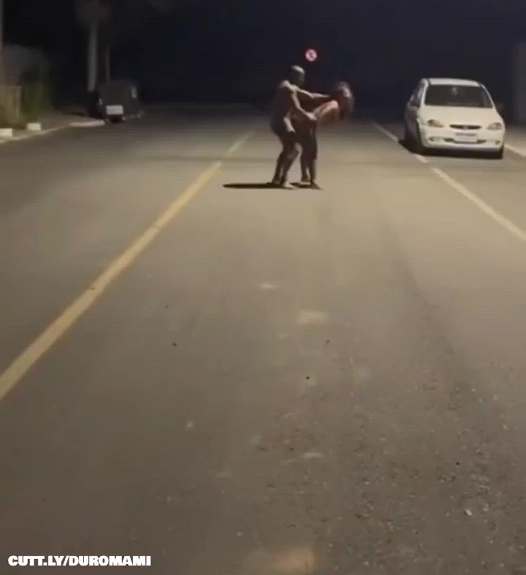 Amateur · Latina · Hardcore · Public