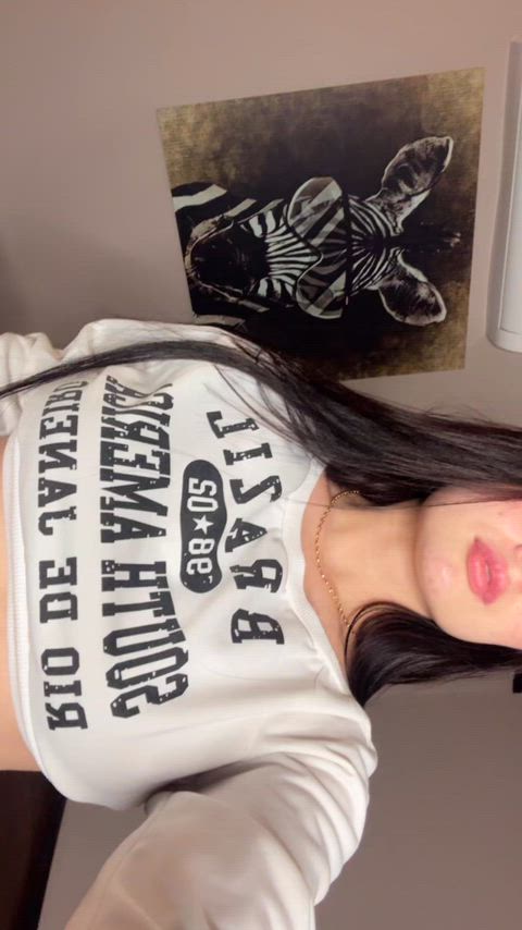 Made you turn that neck? [drop]