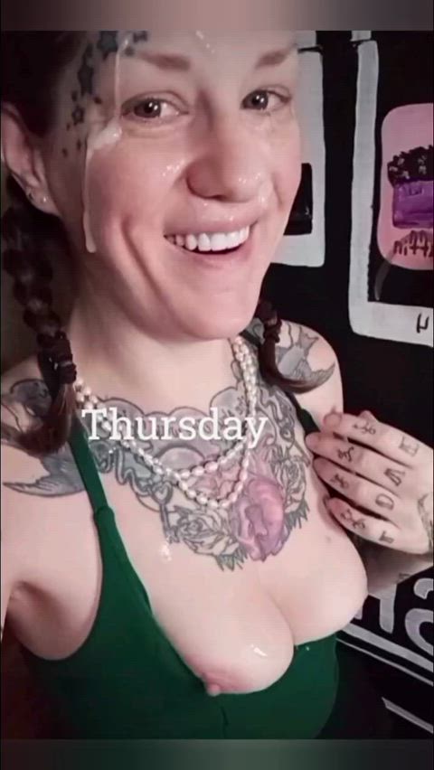 A facial every day for Christmas 🎁