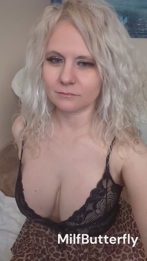 Amateur Big Tits Homemade MILF Mature Mom Natural Tits Step-Mom Tits Titty Drop Porn GIF by camsoda