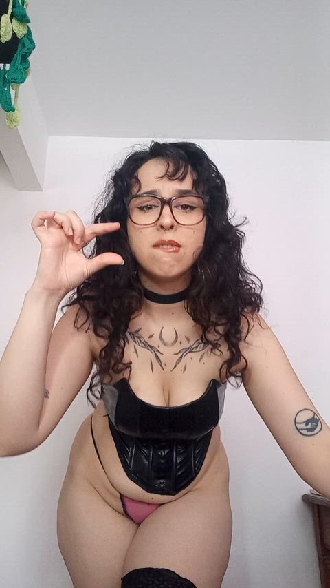 do you see how ridiculous you look next to a good dick