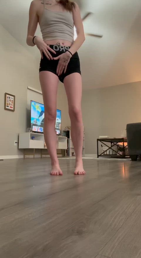 I never cum harder than I do grinding in my piss