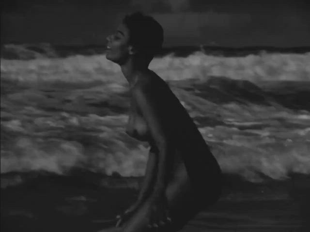 Luiza Maranhão – The Turning Wind, aka Barravento (1962)